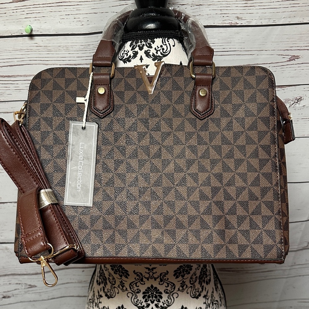Brown Geometric Shoulder Bag